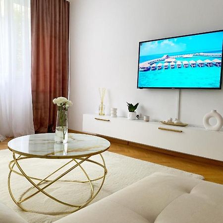 דירות Timisoara Central Apartament מראה חיצוני תמונה